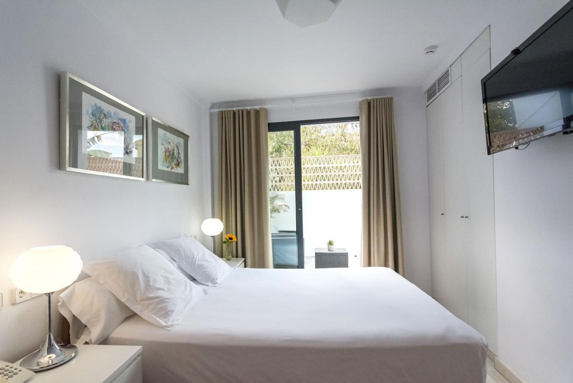 Hotel Nou Roma デニア 部屋 写真