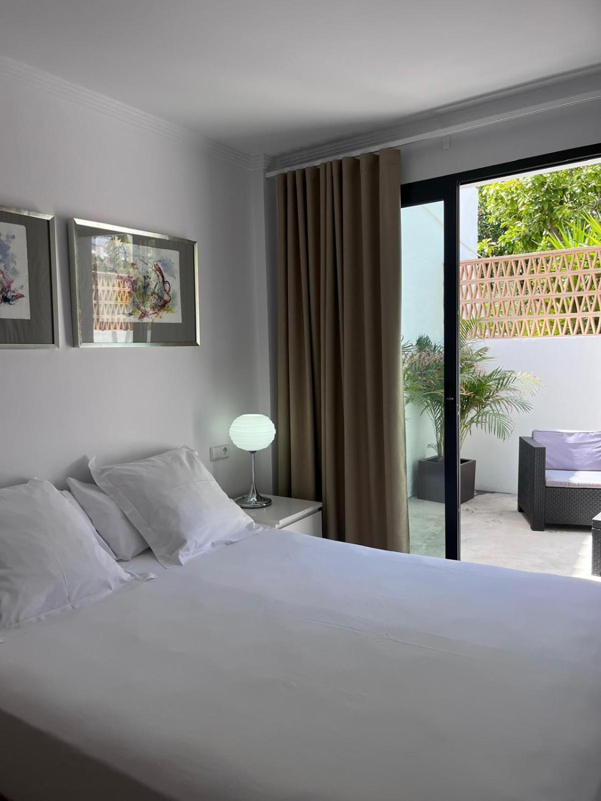 Hotel Nou Roma デニア 部屋 写真